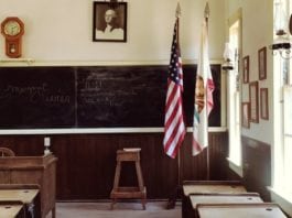 The Court of Appeal will Co-Sponsor an Education Program for High school Students