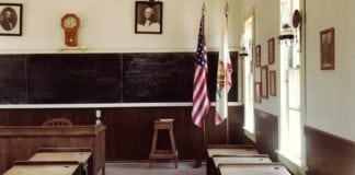 The Court of Appeal will Co-Sponsor an Education Program for High school Students