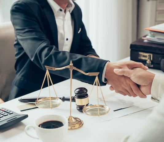 Considerations To Make When Hiring a Divorce Lawyer