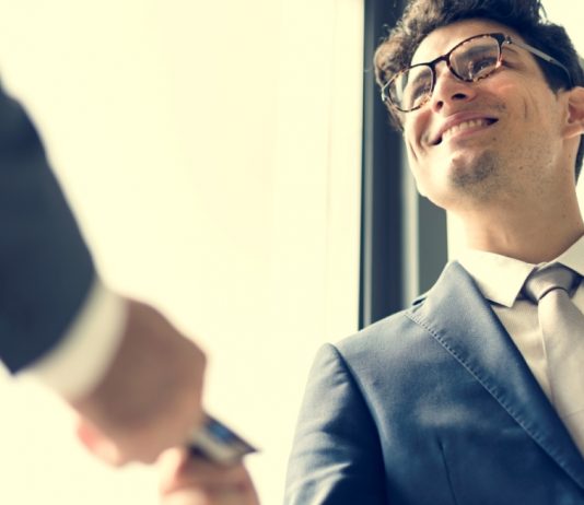 How To Choose the Best Immigration Bonds Company
