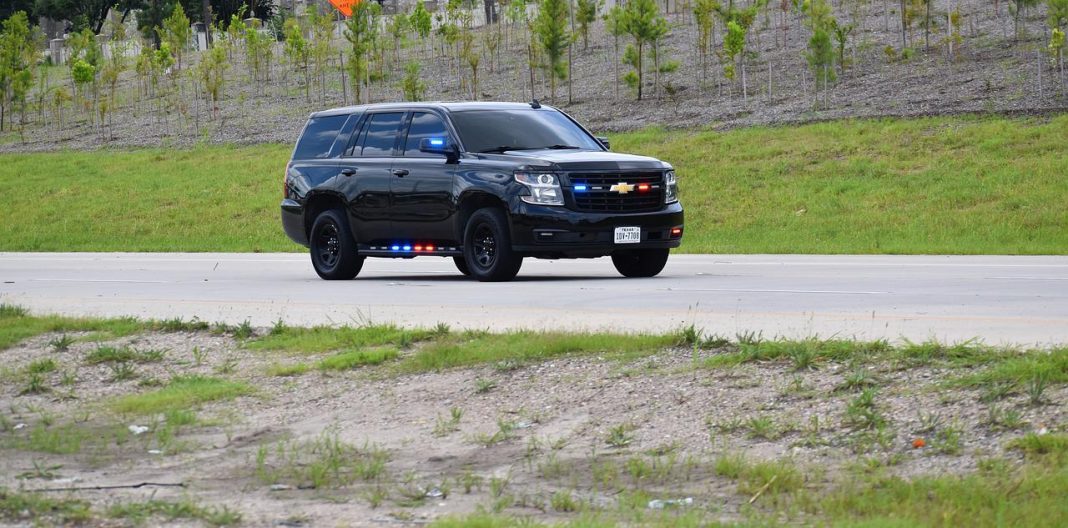 unmarked federal agent vehicle unmarked federal agent vehicle