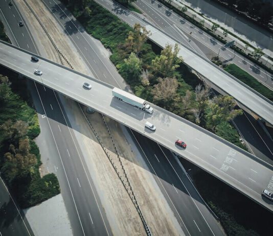 Fatal Crash On I-5 Over The Weekend Leaves One Dead and Several Injured Fatal Crash On I-5 Over The Weekend Leaves One Dead and Several Injured