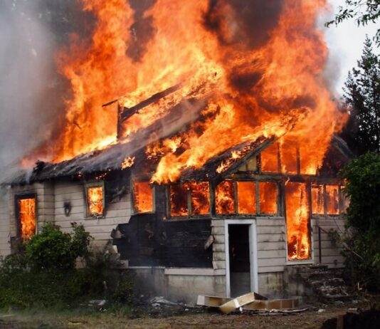 Burn Victim Rescued From House Fire in Mira Mesa Burn Victim Rescued From House Fire in Mira Mesa