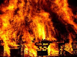 Explosion in Apartment Complex in West Sacramento Leaves More Than 30 Residents Displaced Explosion in Apartment Complex in West Sacramento