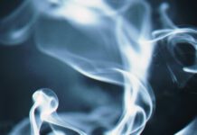 Unknown Vapor Behind LA Business Hospitalizes One Unknown Vapor Behind LA Business Hospitalizes One
